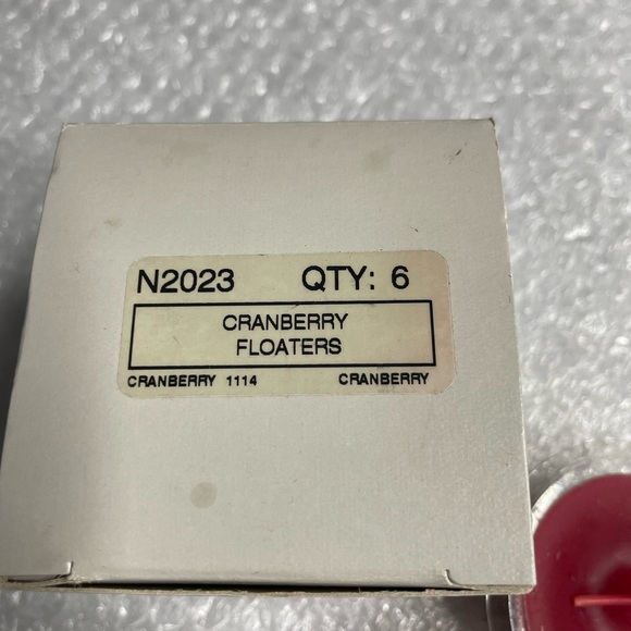 Partylite Floating Candles "Floaters" Cranberry Scent - Picture 3 of 4